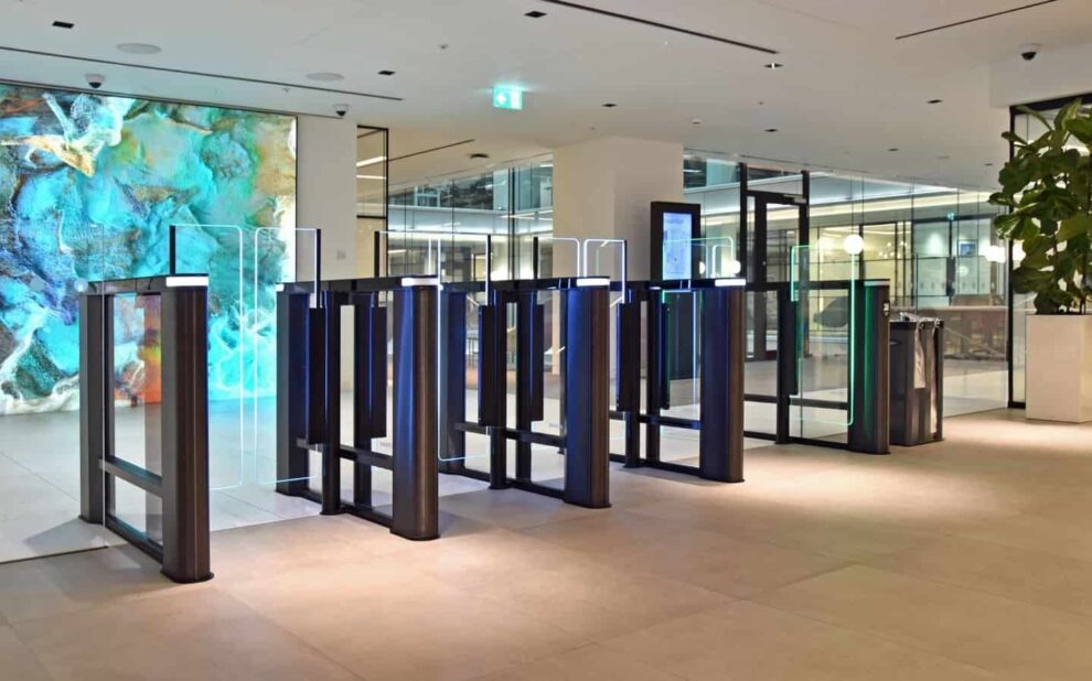 7 Must-Have Security Features for Office Buildings